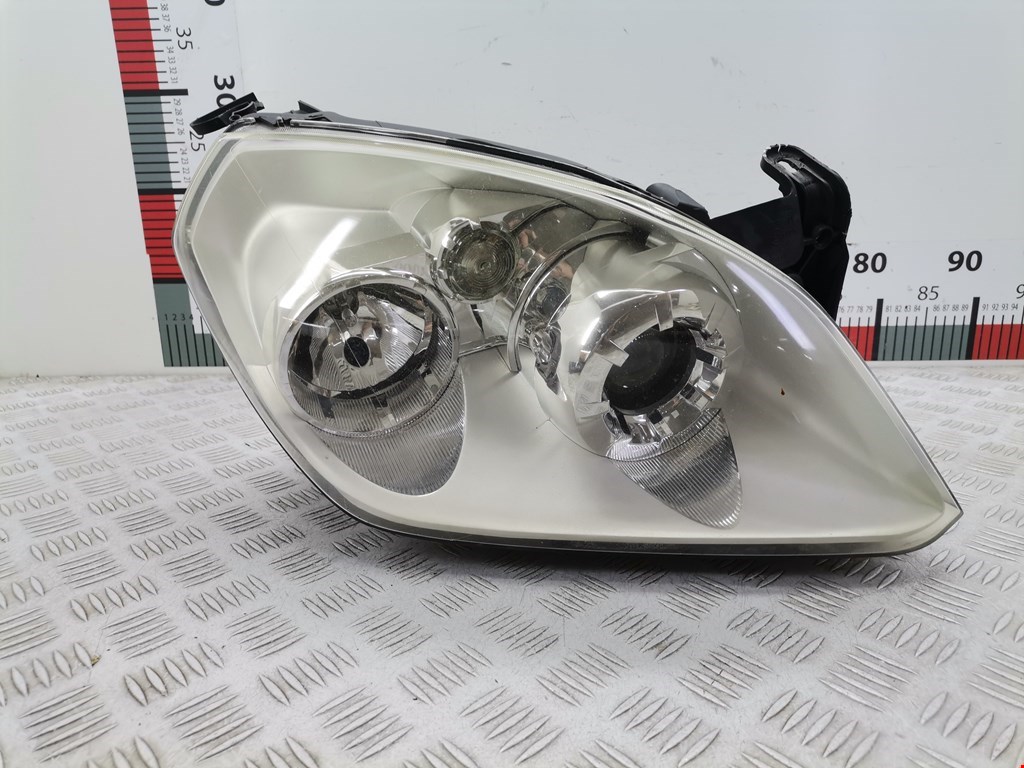 Фара правая OPEL Tigra B 2004-2009