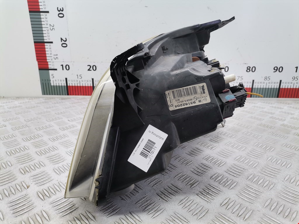 Фара правая OPEL Tigra B 2004-2009