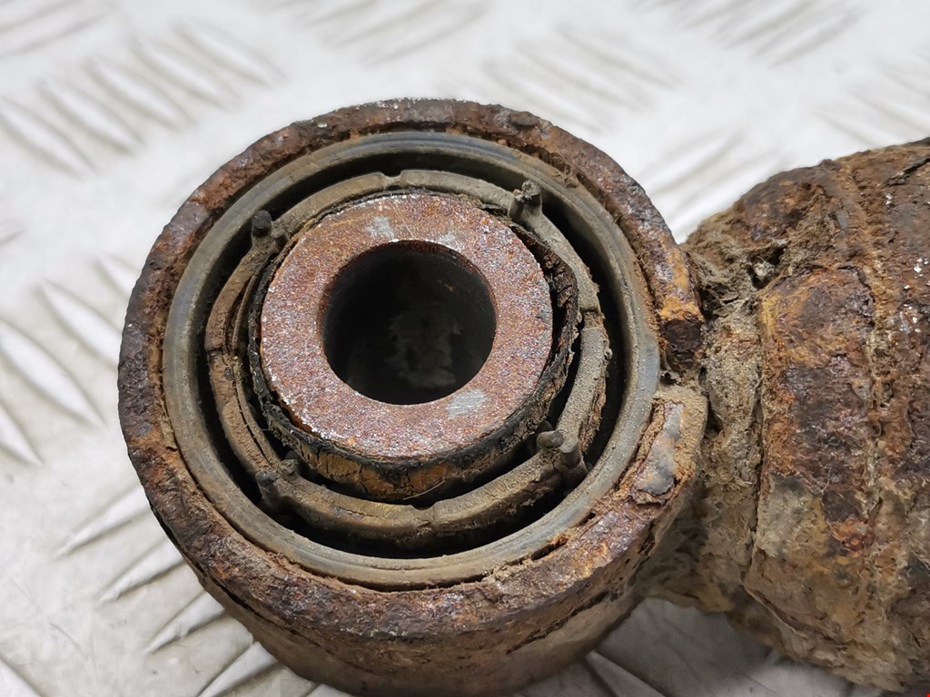 Амортизатор задний левый AUDI A3 8P 2003-2013