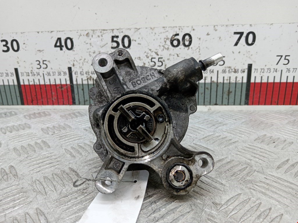 Насос вакуумный Ford Focus 2 (2004-2011)