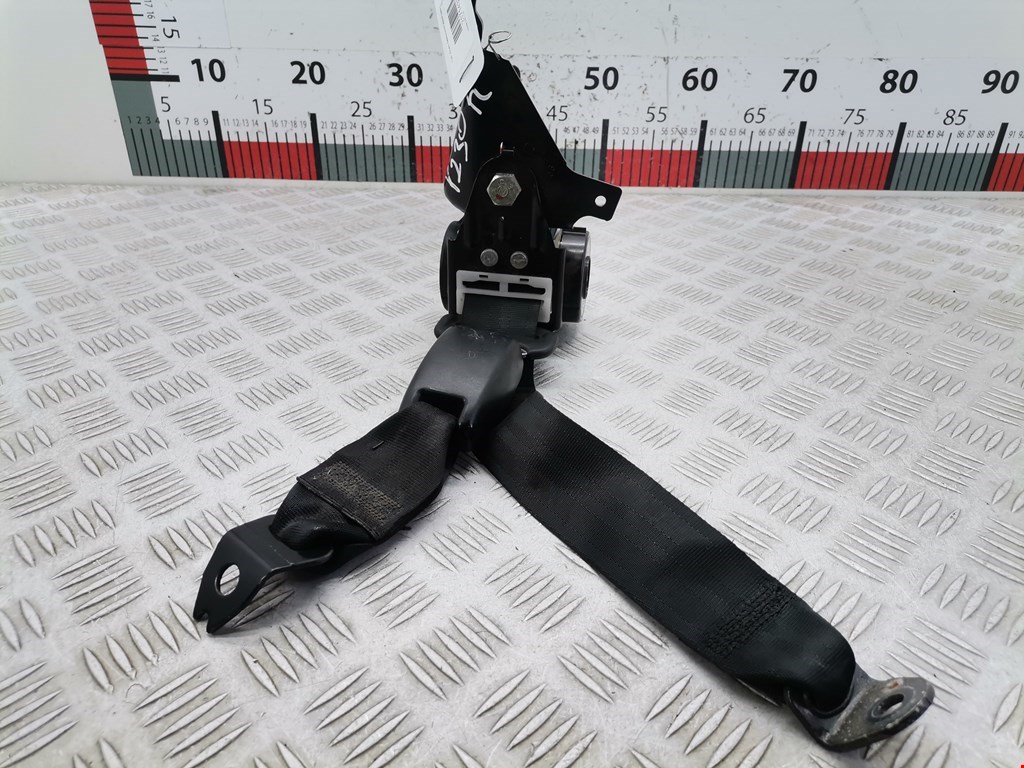 Ремень безопасности задний правый MAZDA Mazda 3 BK 2003-2009