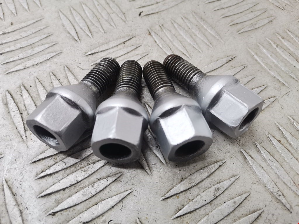 Болты RENAULT Megane II 2002-2009