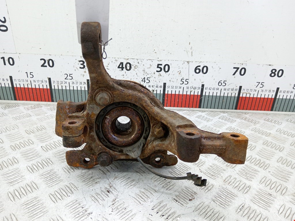 Ступица передняя левая OPEL Astra H/Family 2004-2015