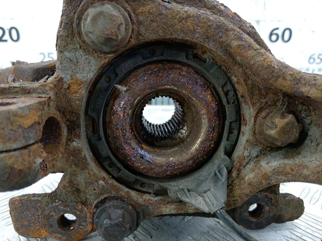 Ступица передняя левая OPEL Astra H/Family 2004-2015