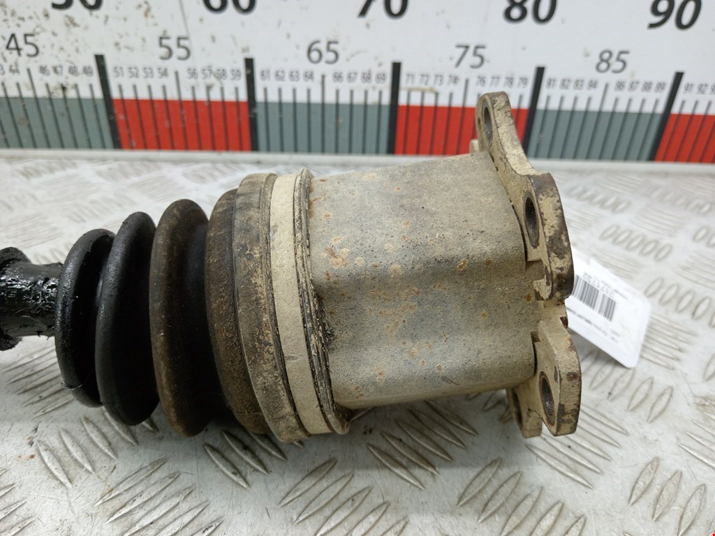 Полуось (привод, приводной вал) передняя правая VOLKSWAGEN Sharan 1995-2010