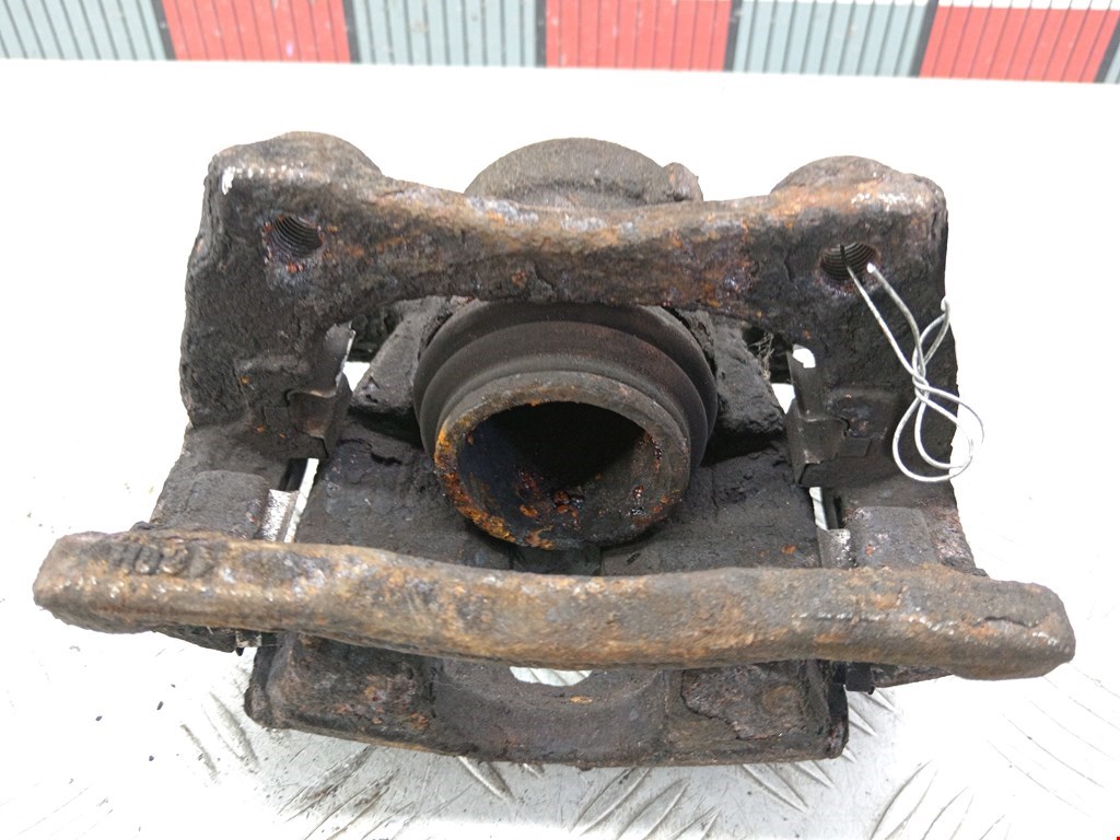 Суппорт передний правый RENAULT Modus 2004-2012