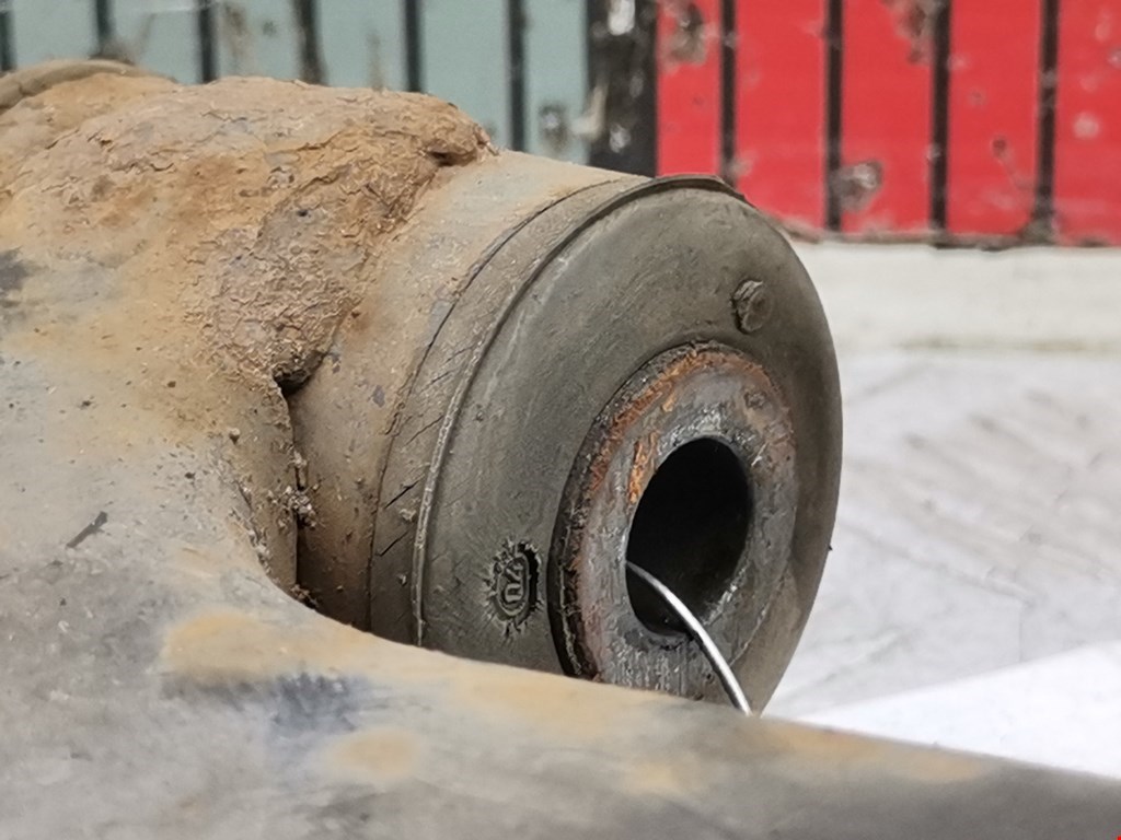 Рычаг передний левый MITSUBISHI Space Star 1999-2006