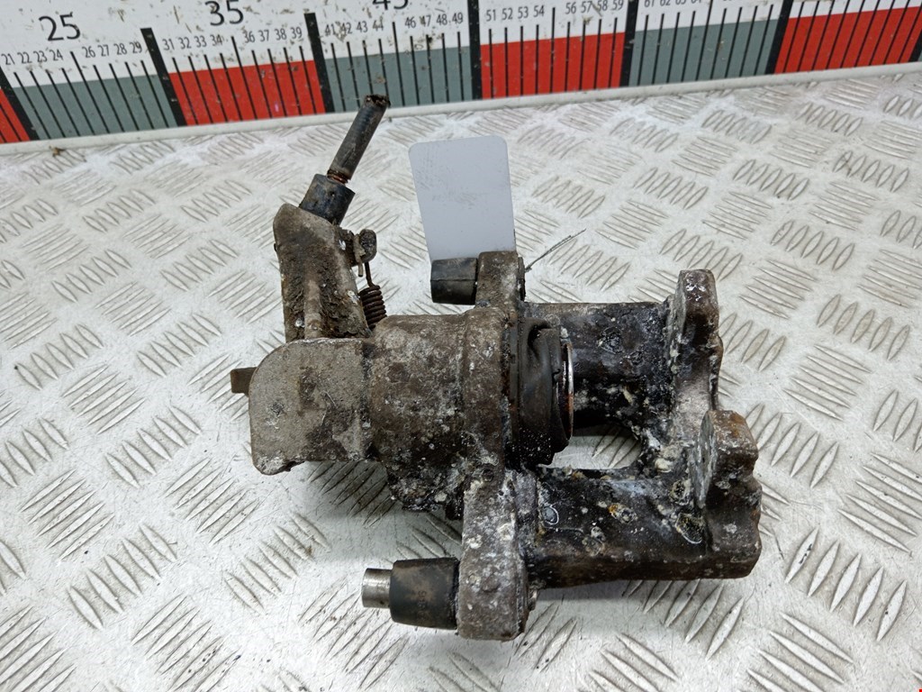 Суппорт задний левый OPEL Vectra Vectra C 2002-2008