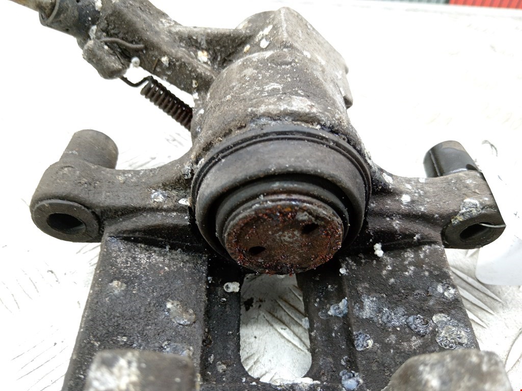 Суппорт задний правый OPEL Vectra Vectra C 2002-2008