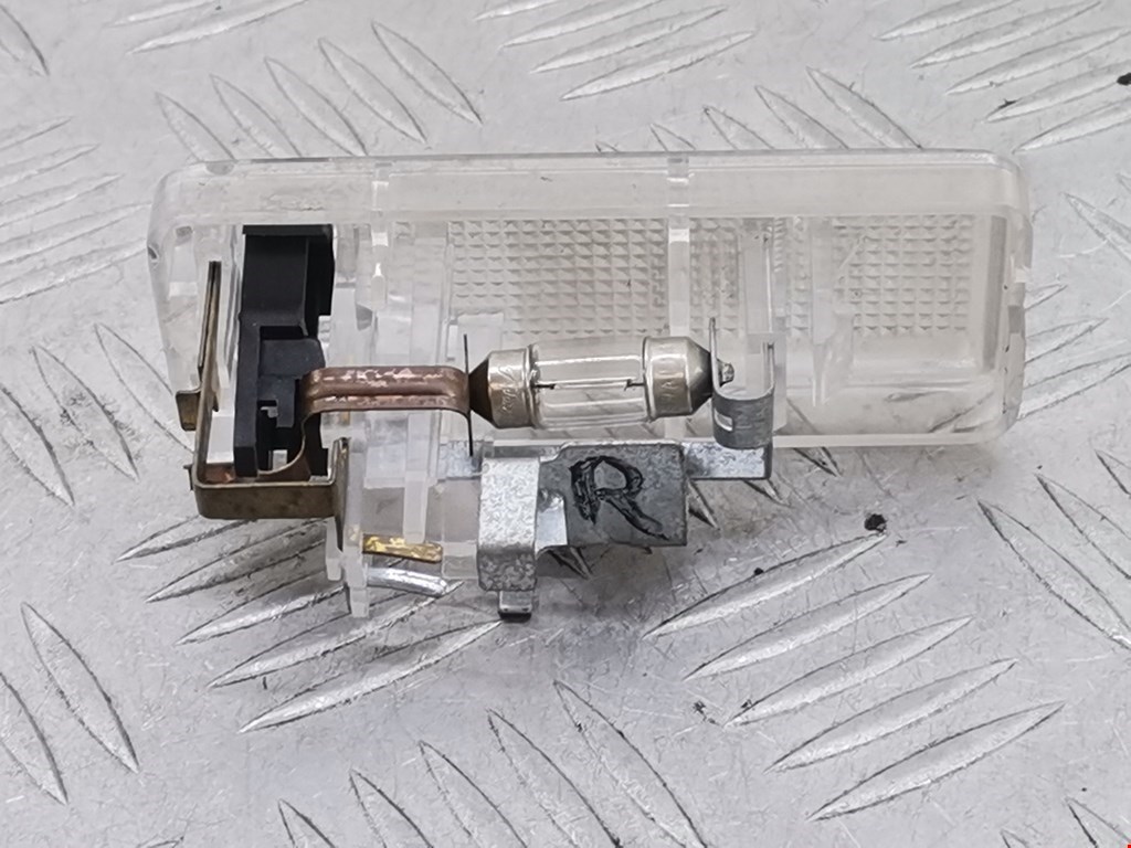 Плафон салонный (салона фонарь) NISSAN Murano Z50 2002-2008