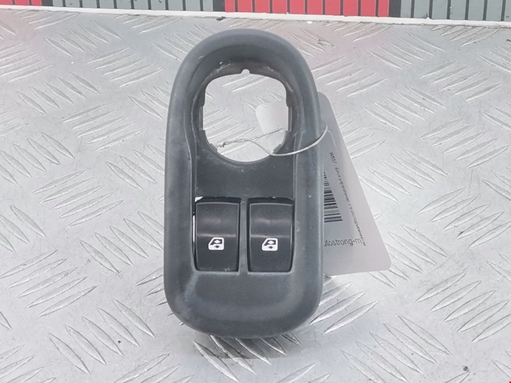 Блок управления стеклоподъемниками RENAULT Master 2010-н.в.