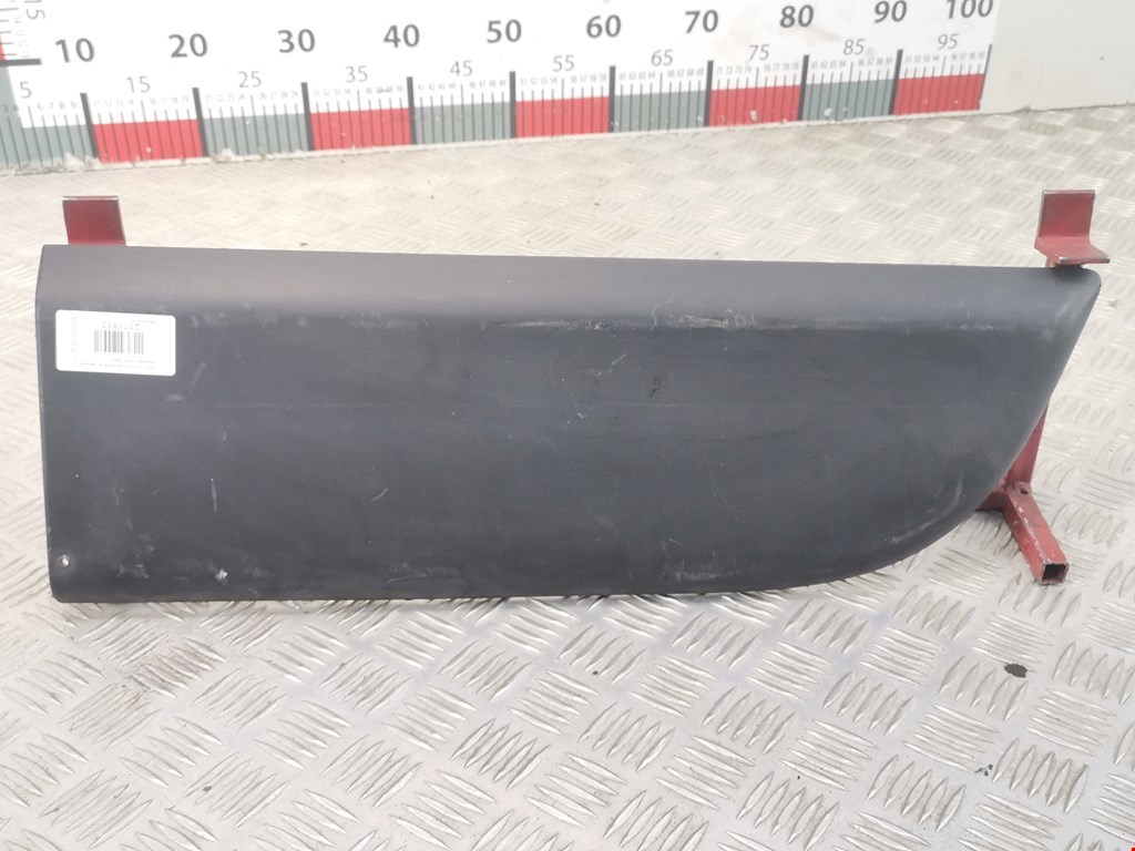 Накладка декоративная (молдинг) двери передней правой Renault Master 3 (2010-2020)