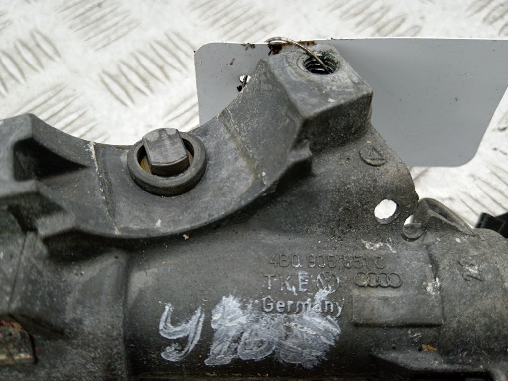 Замок зажигания AUDI A6 C5 1997-2004