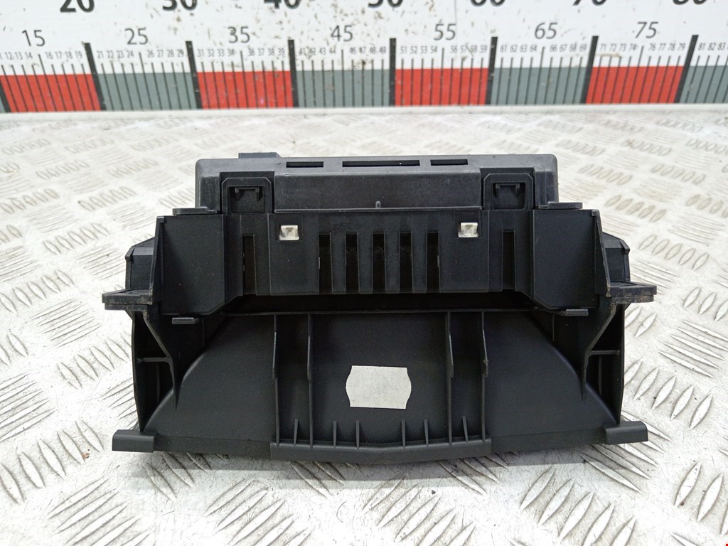 Дисплей информационный (компьютера) OPEL Astra H/Family 2004-2015