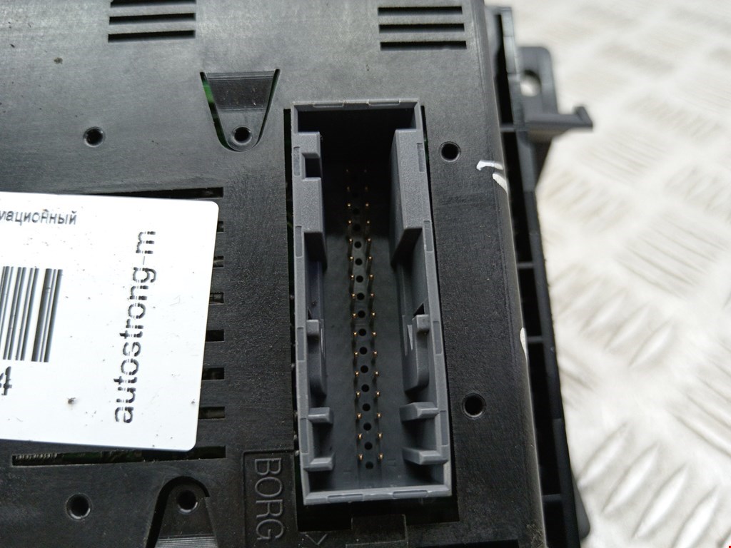 Дисплей информационный (компьютера) OPEL Astra H/Family 2004-2015