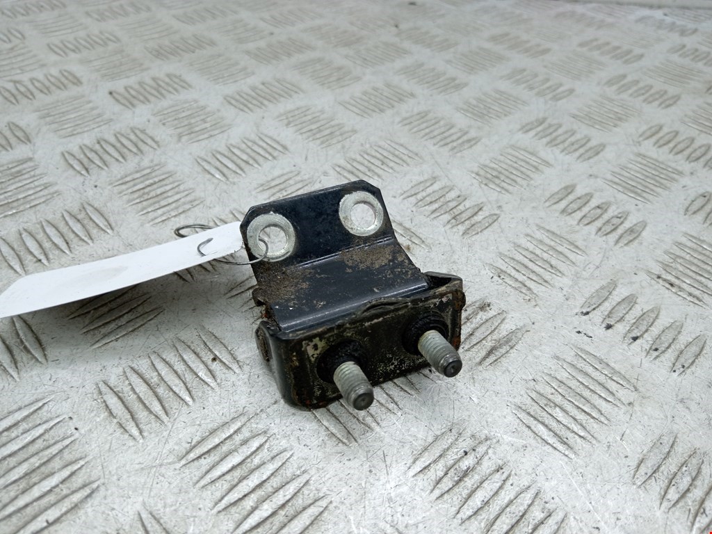 Петля крышки (двери) багажника Mitsubishi Lancer 10 (2007-2017)