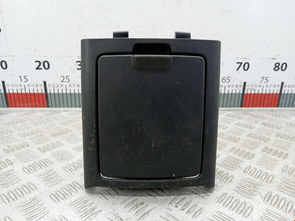 Подстаканник MAZDA Mazda 5 CR 2005-2010