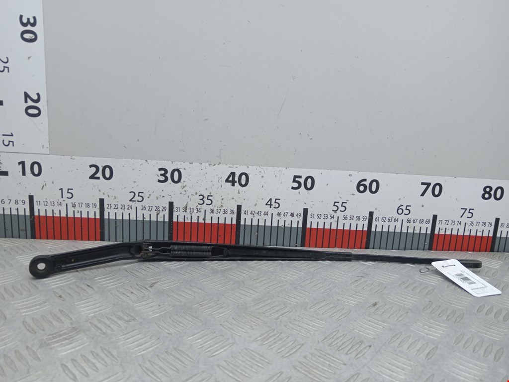 Поводок дворников передний левый/ правый AUDI A6 C5 1997-2004