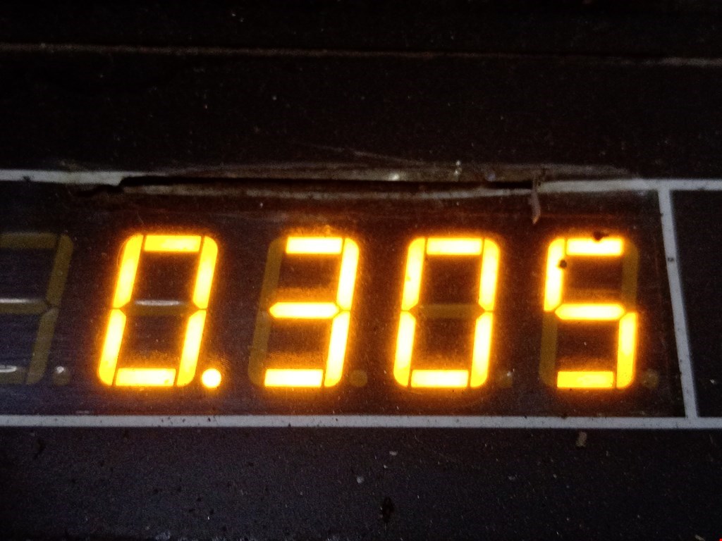 Поводок дворников передний левый/ правый AUDI A6 C5 1997-2004