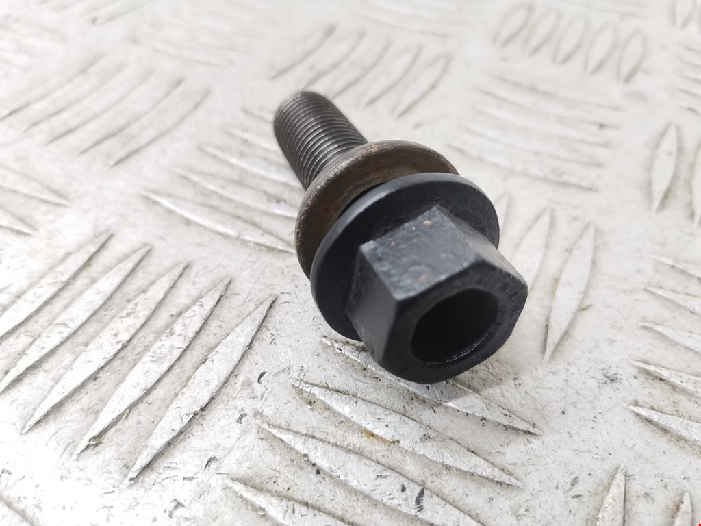 Болты VOLKSWAGEN Touareg 2010-2018