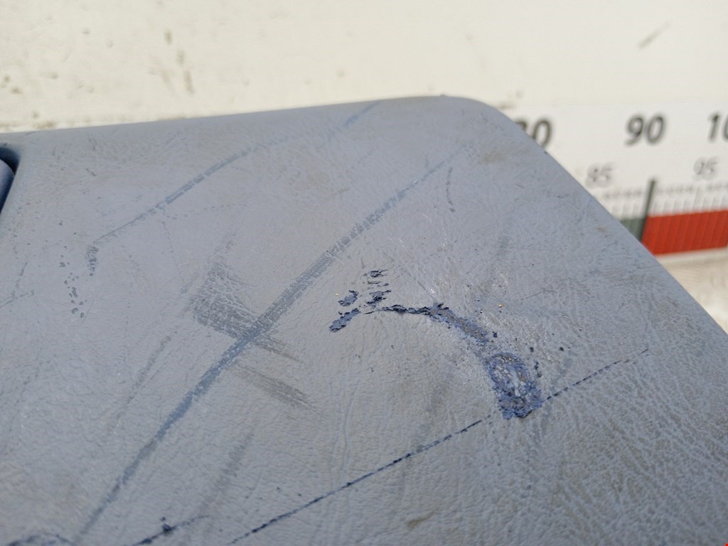 Бардачок MITSUBISHI Space Star 1999-2006