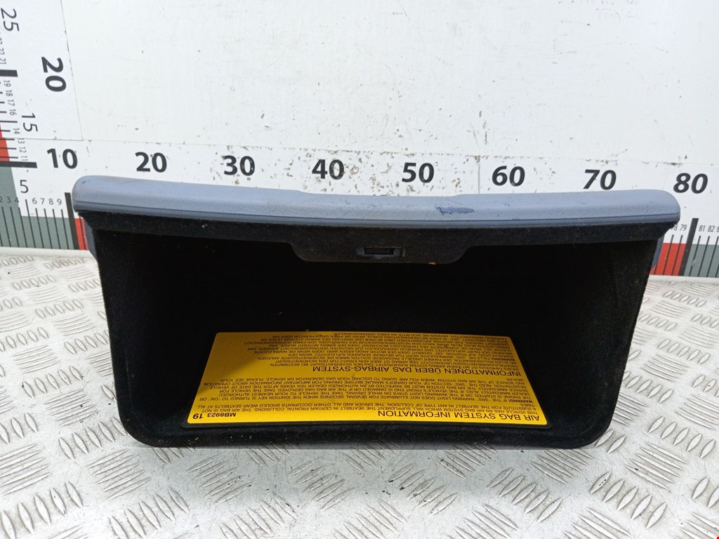 Бардачок MITSUBISHI Space Star 1999-2006