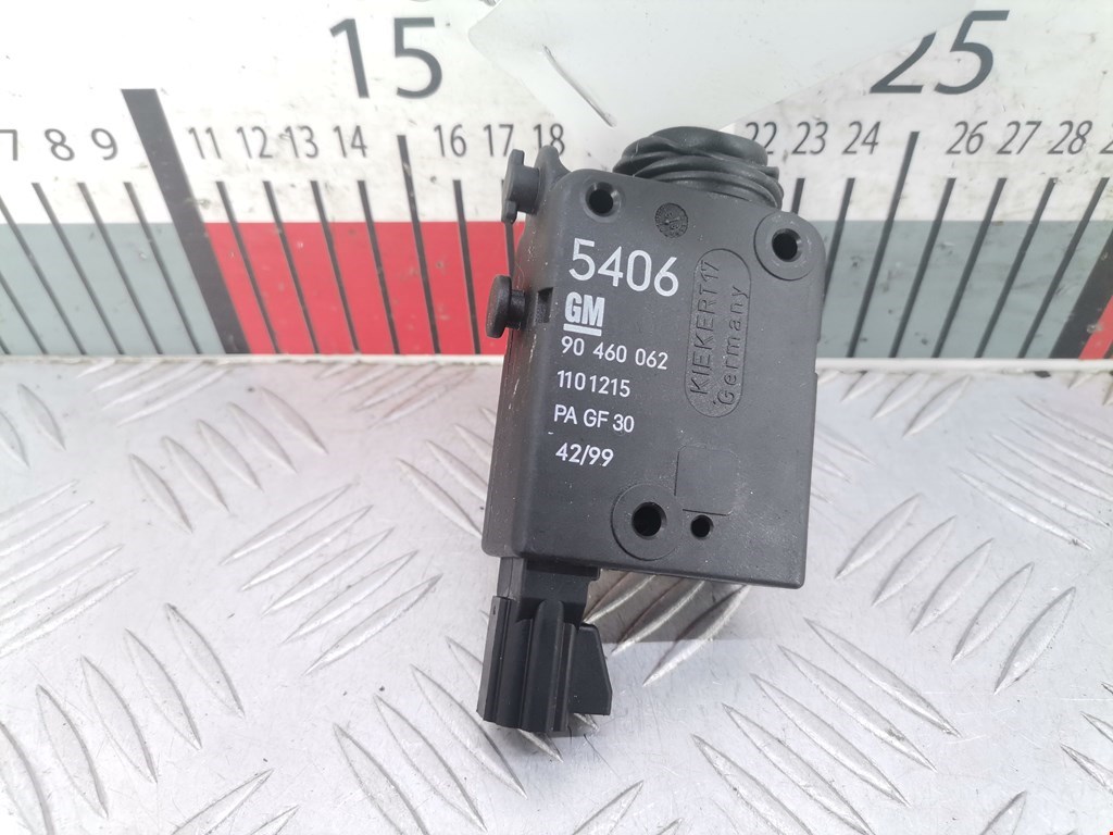 Активатор замка багажника OPEL Zafira A 1999-2005