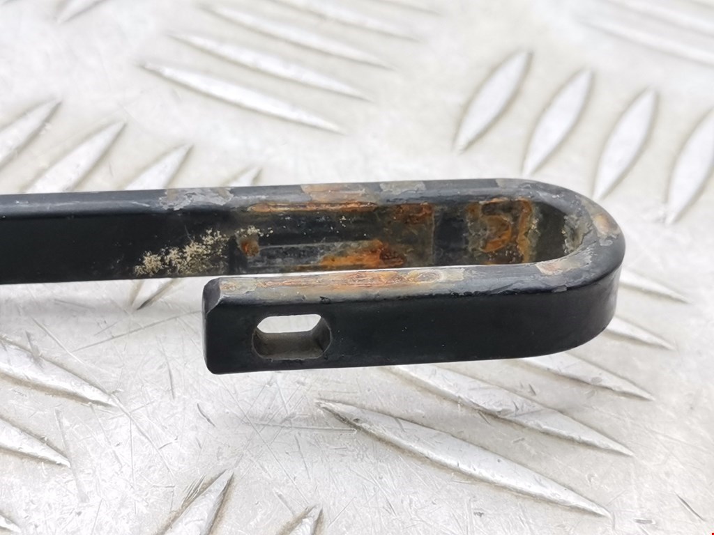 Поводок дворников передний левый/ правый AUDI A6 C5 1997-2004