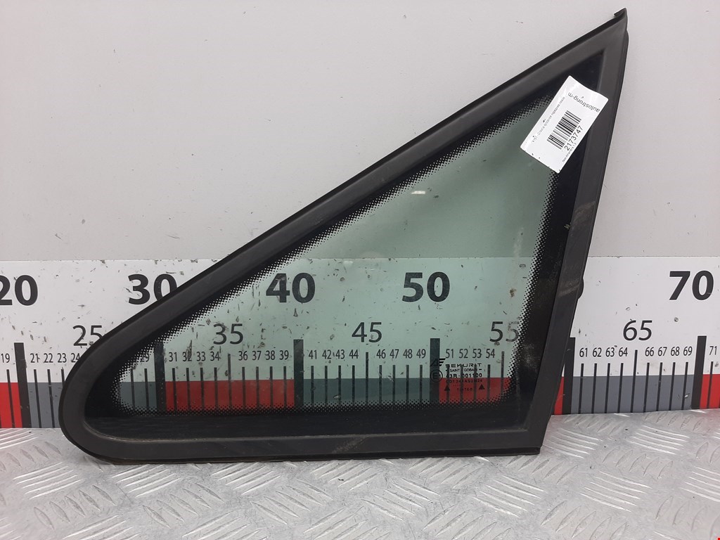 Стекло кузовное глухое левое SEAT Alhambra 1996-2010