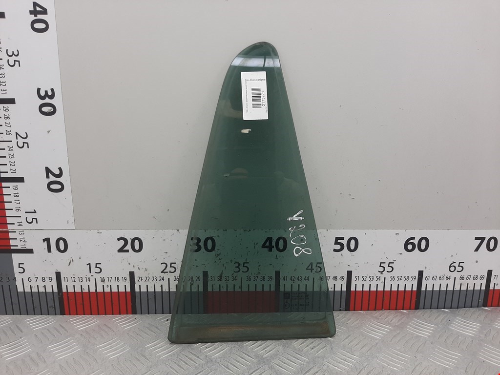 Стекло двери задней правой (форточка) Opel Astra H (2004-2014)