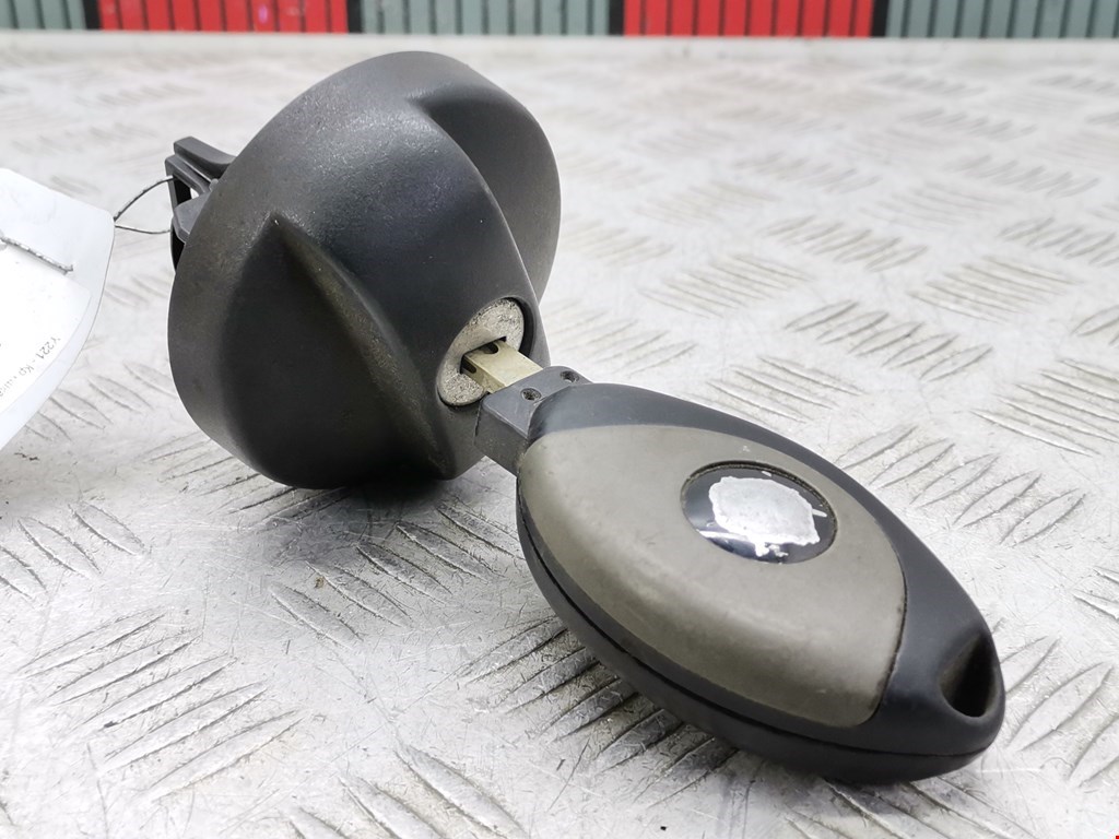 Крышка топливного бака CITROEN C8 2002-2014