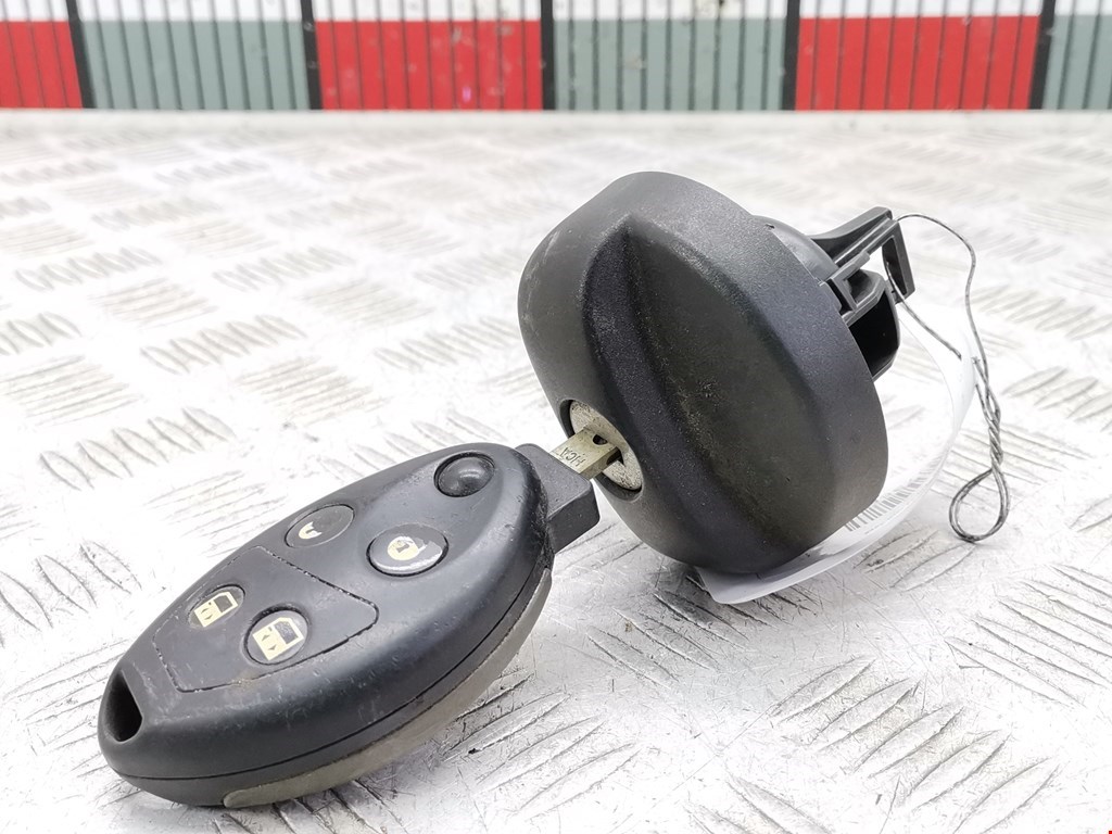 Крышка топливного бака CITROEN C8 2002-2014