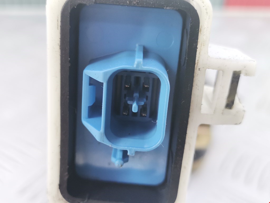 Замок двери передней левой MITSUBISHI Space Star 1999-2006