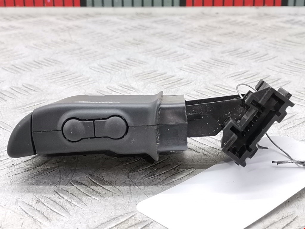 Переключатель подрулевой управления магнитолой RENAULT Megane II 2002-2009