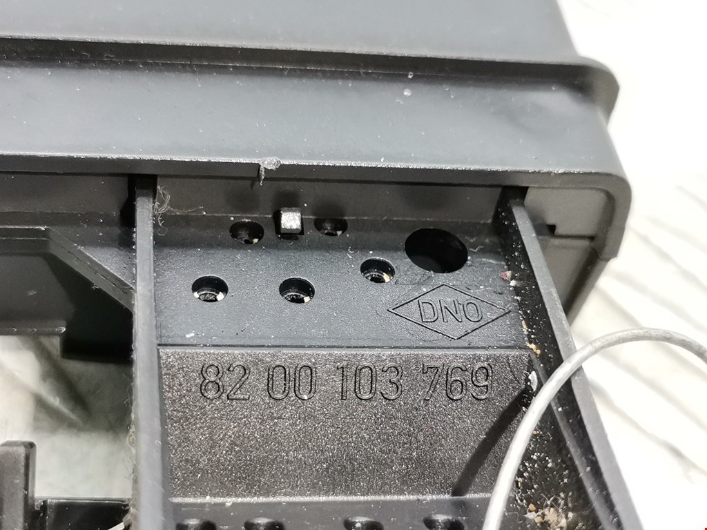 Переключатель подрулевой управления магнитолой RENAULT Megane II 2002-2009