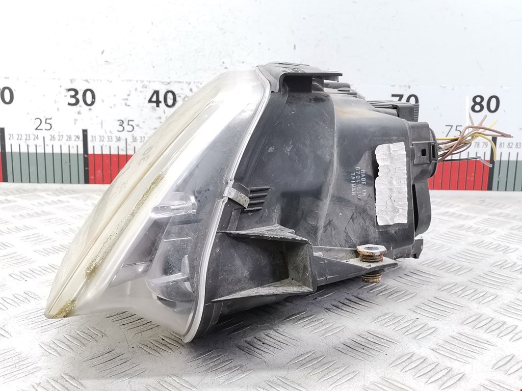 Фара правая VOLKSWAGEN Passat B5 1997-2005