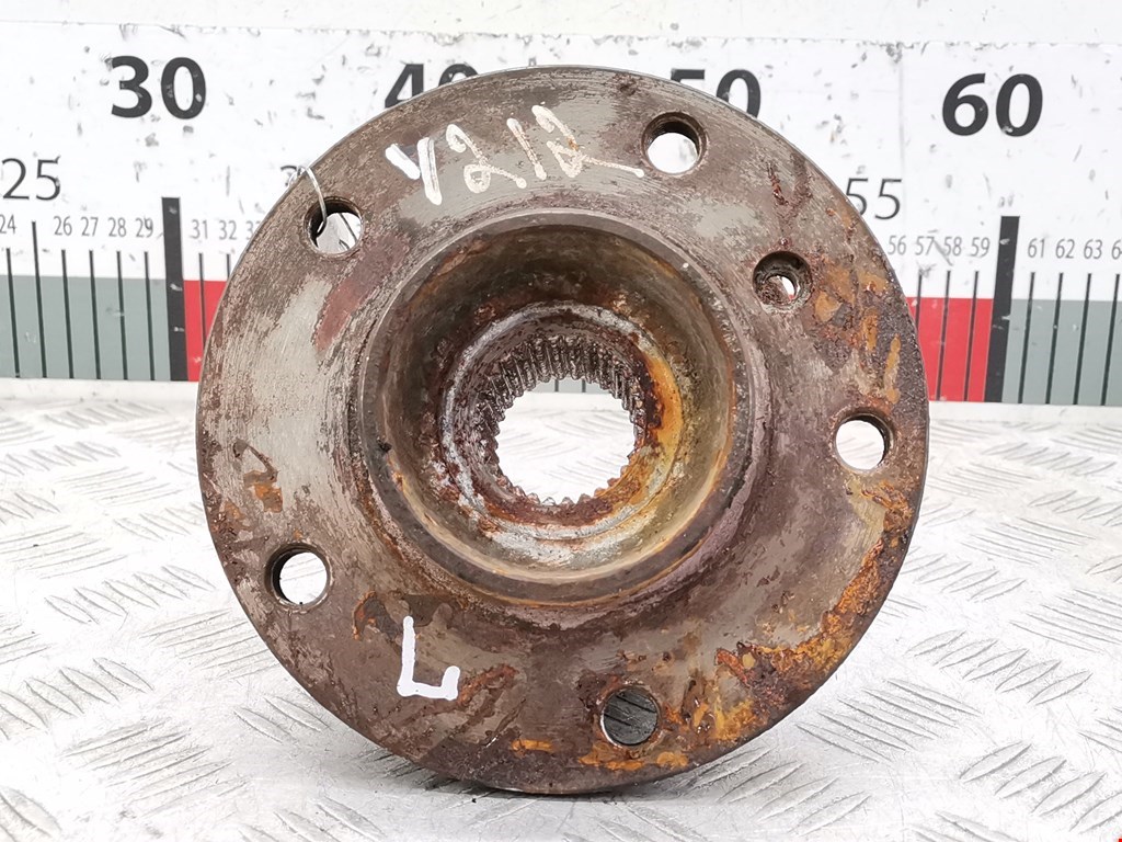 Ступица передняя левая MITSUBISHI Lancer X CX, CY,CZ 2007-2017