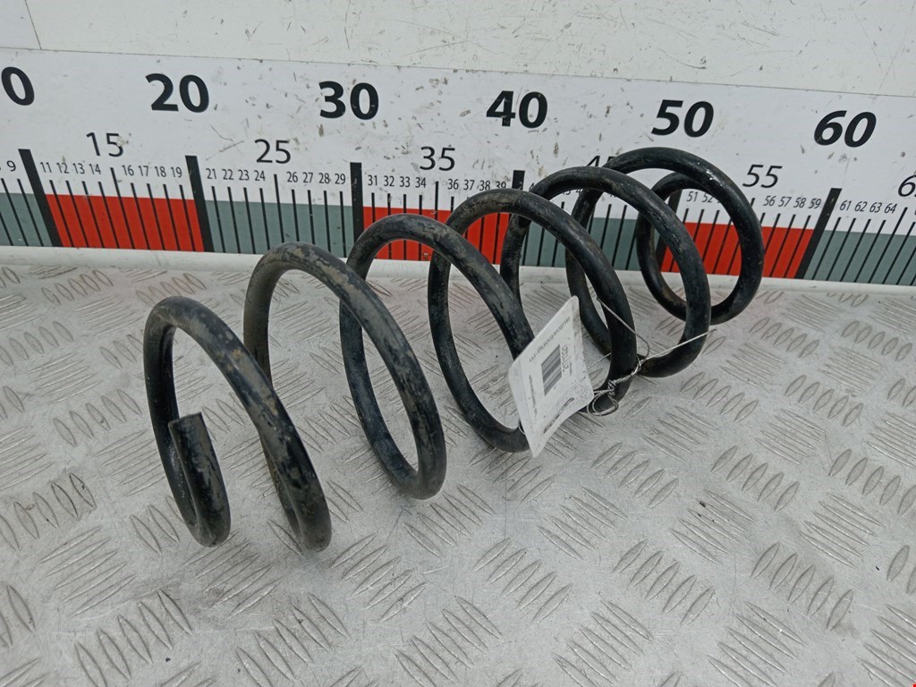 Пружина задняя левая/правая TOYOTA Aygo AB10 2005-2014