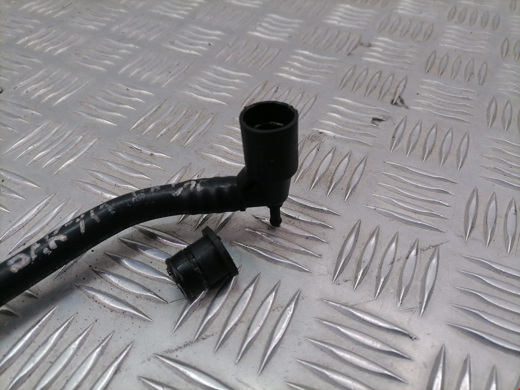 Трубка вакуумная VOLKSWAGEN Crafter 2006-2016