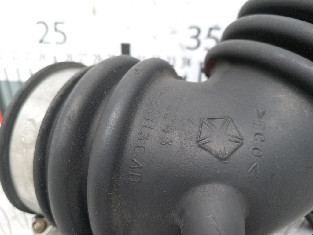 Патрубок воздушного фильтра CHRYSLER PT Cruser 2000-2010