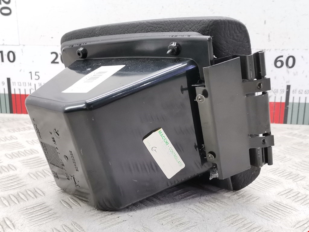 Подлокотник в салон OPEL Omega B 1994-2004