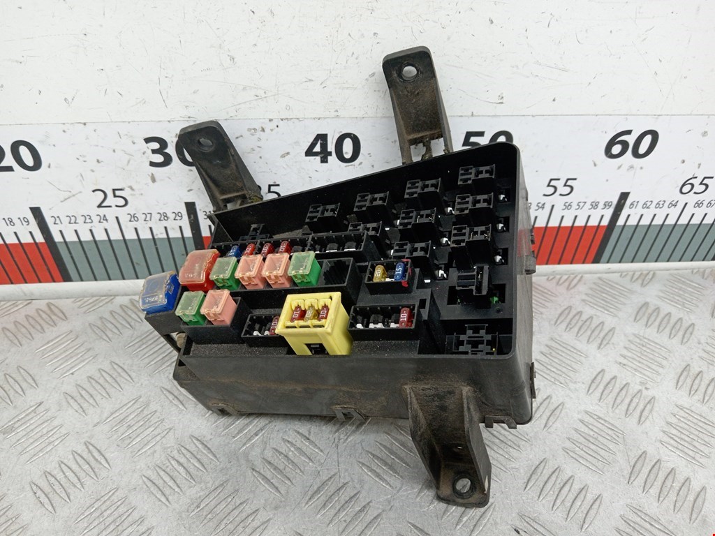 Датчик уровня в бачок омывателя MITSUBISHI Space Star 1999-2006