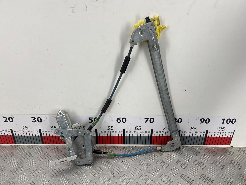 Стеклоподъемник задний правый CITROEN Xsara Picasso 1999-2012