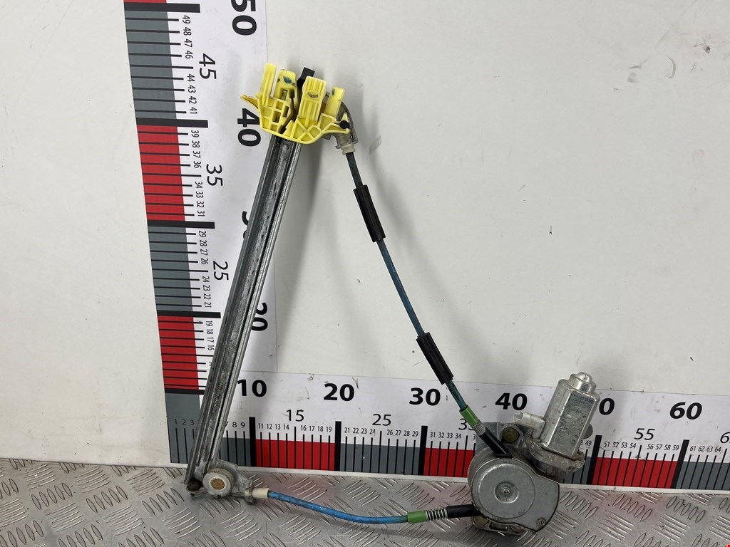 Стеклоподъемник задний правый CITROEN Xsara Picasso 1999-2012