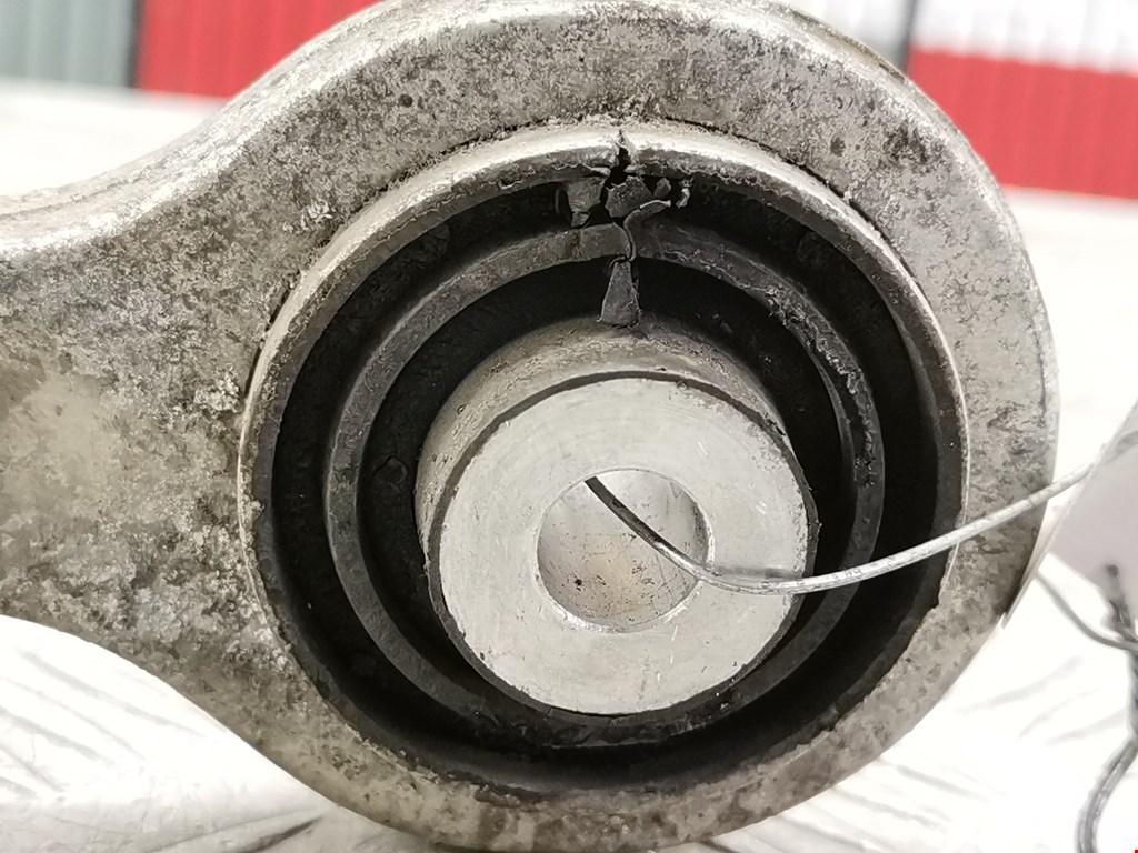 Рычаг задний правый BMW 5er 5 серия E39 1995-2004