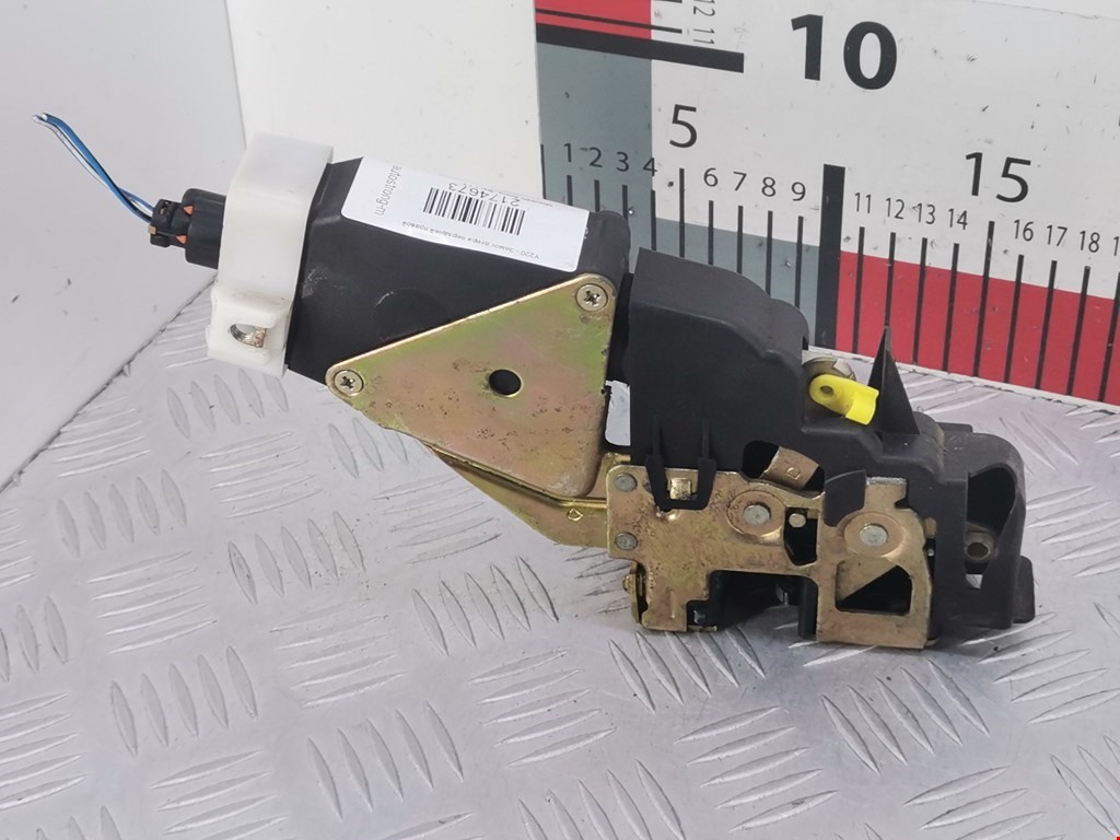 Замок двери передней правой MITSUBISHI Space Star 1999-2006