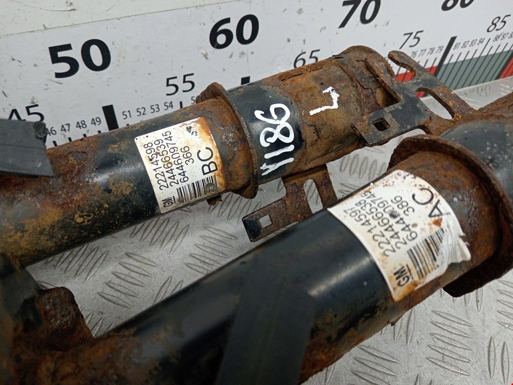 Амортизатор передний левый OPEL Astra H/Family 2004-2015