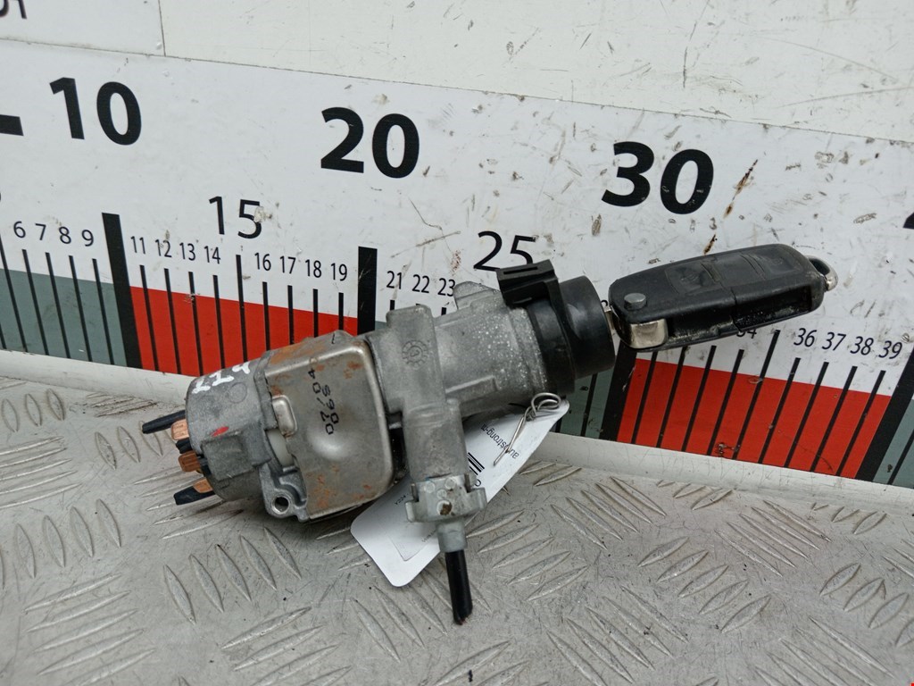Замок зажигания VOLKSWAGEN Passat B5 1997-2005