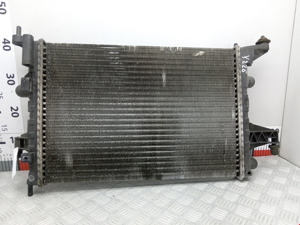 Радиатор основной OPEL Tigra B 2004-2009