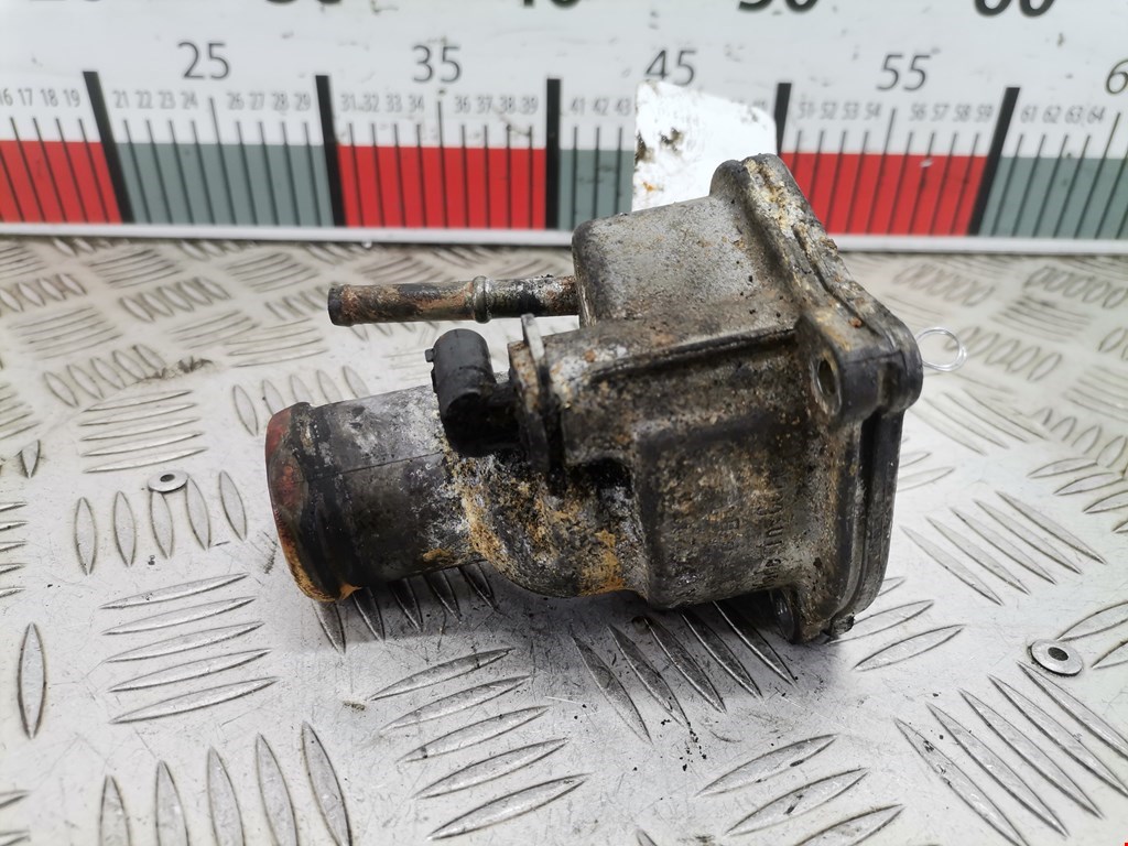 Корпус термостата CHRYSLER PT Cruser 2000-2010